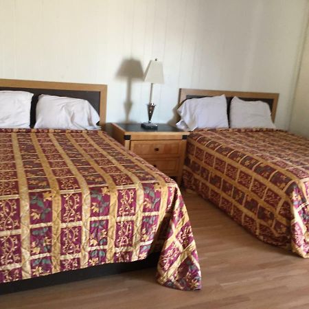 River Valley Inn 니들즈 외부 사진