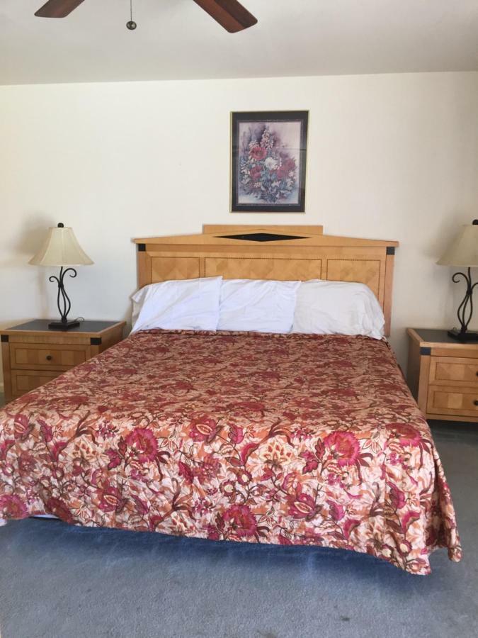 River Valley Inn 니들즈 외부 사진